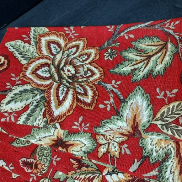 Dwell Studio Red Floral Cotton Napkins, Set of 6 + 1, 19\